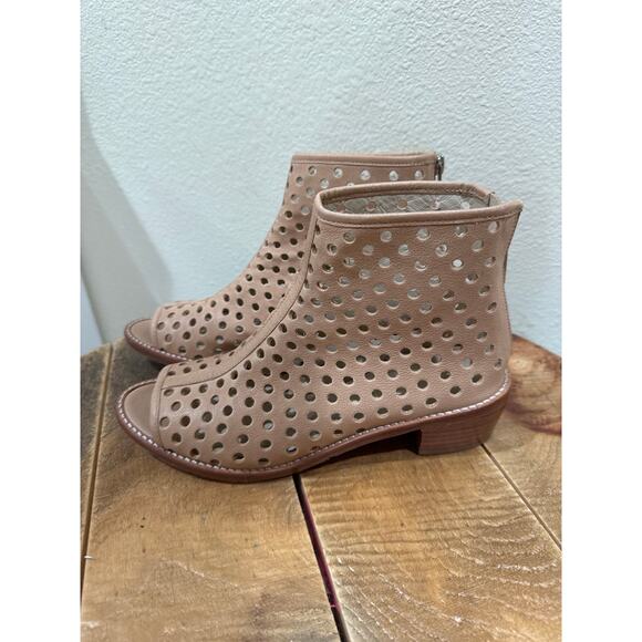 Loeffler Randall Ione Perforated Open Toe Booties size 8 tan/cream - Picture 3 of 8